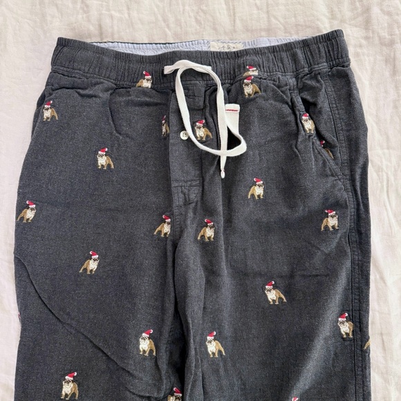 J.Crew Pajama Pants Mens Medium Christmas Pug Dog Charcoal Gray PJ Bottoms - Picture 2 of 4